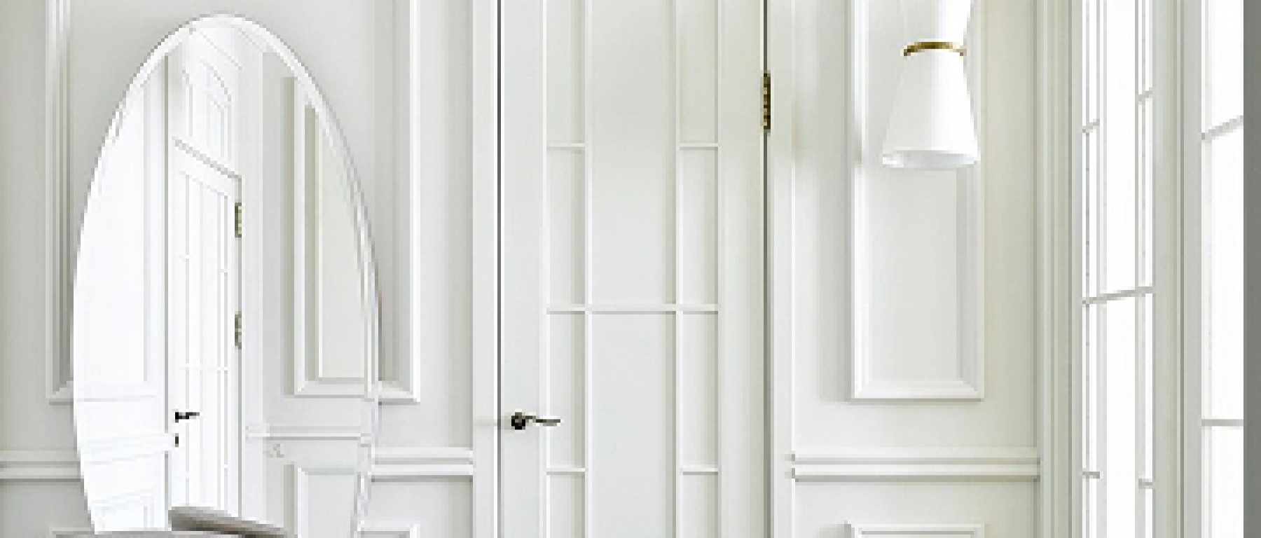 Почему двери нестандартной высоты и ширины выглядят дороже и меняют геометрию интерьера